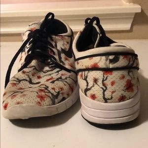 SB Stefan Janoski Max ‘Cherry Blossom’